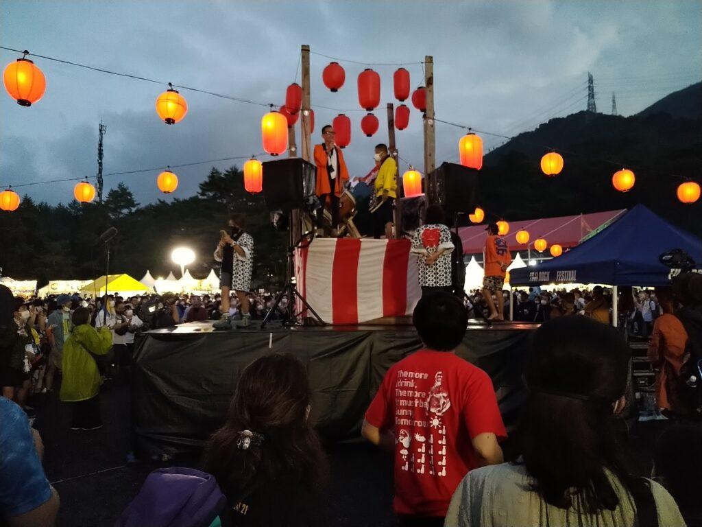盆踊り
