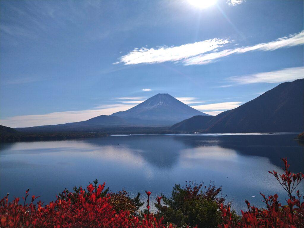 紅葉と富士山