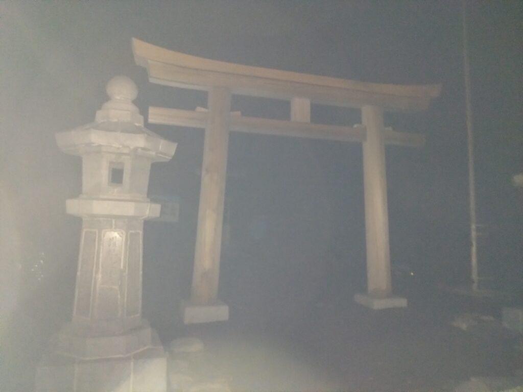 鳥居