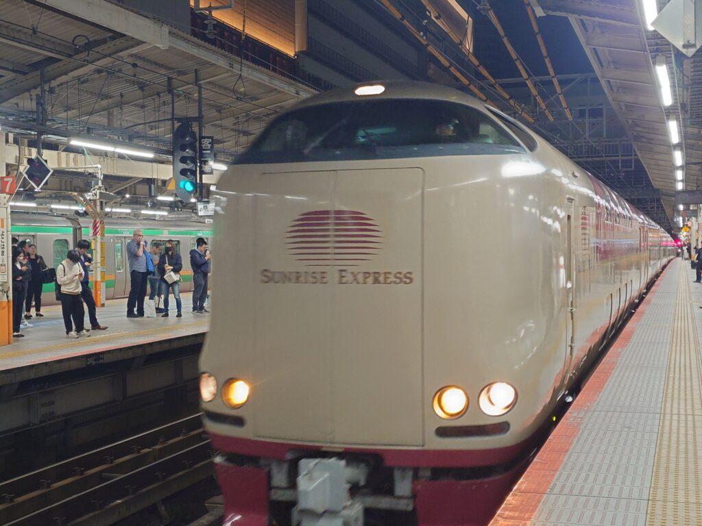 特急サンライズ