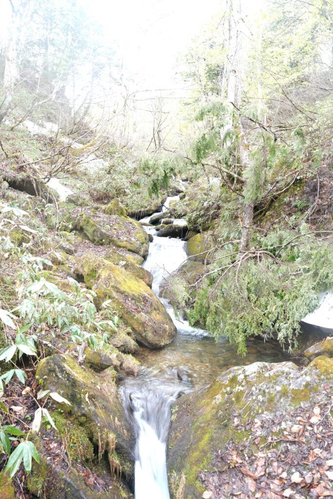平滑ノ滝のそばの滝