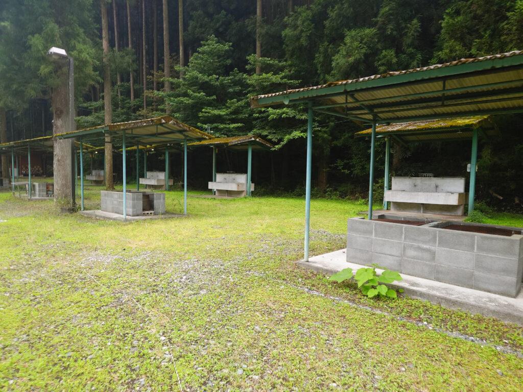 炊事場とかまど