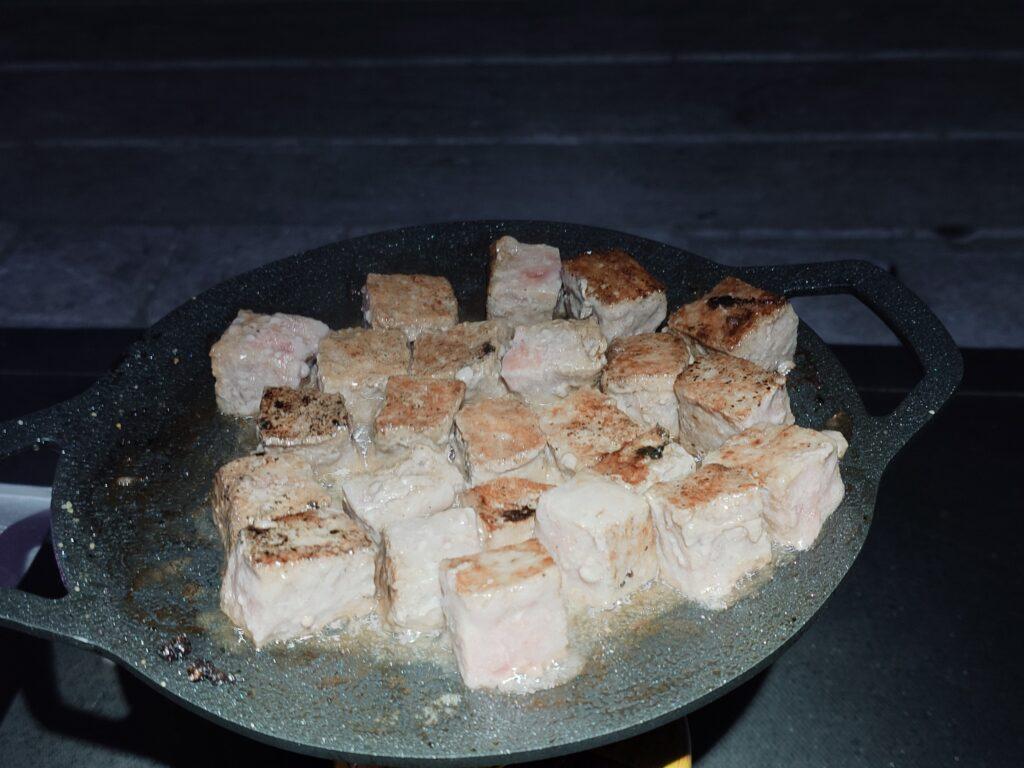 サイコロステーキ