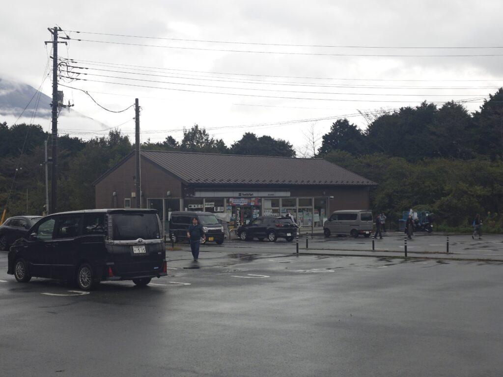 ファミリーマート 富士宮朝霧店